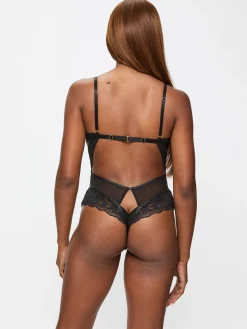 Boudoir Tease Lace Crotchless Teddy Lingerie - Black