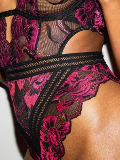 Embracing Lace Open Back Lingerie Body - Black/Pink