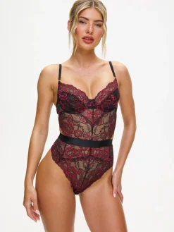 Hold Me Tight Lace Two-Tone Lingerie Body - Black/Red