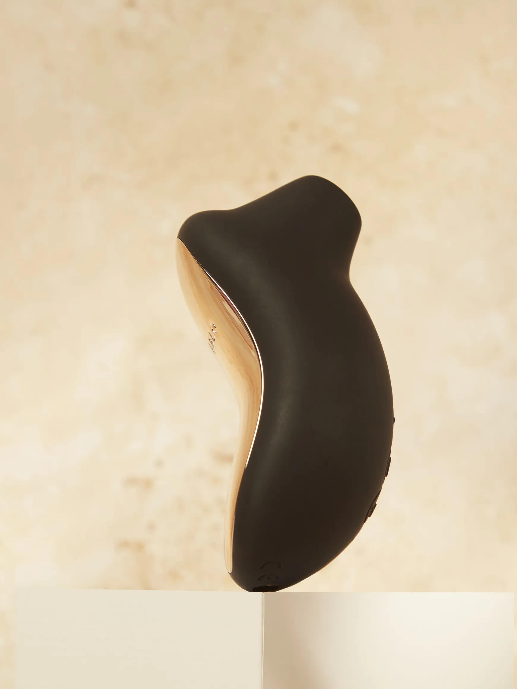 Lelo Sona Cruise Clitoral Vibrator