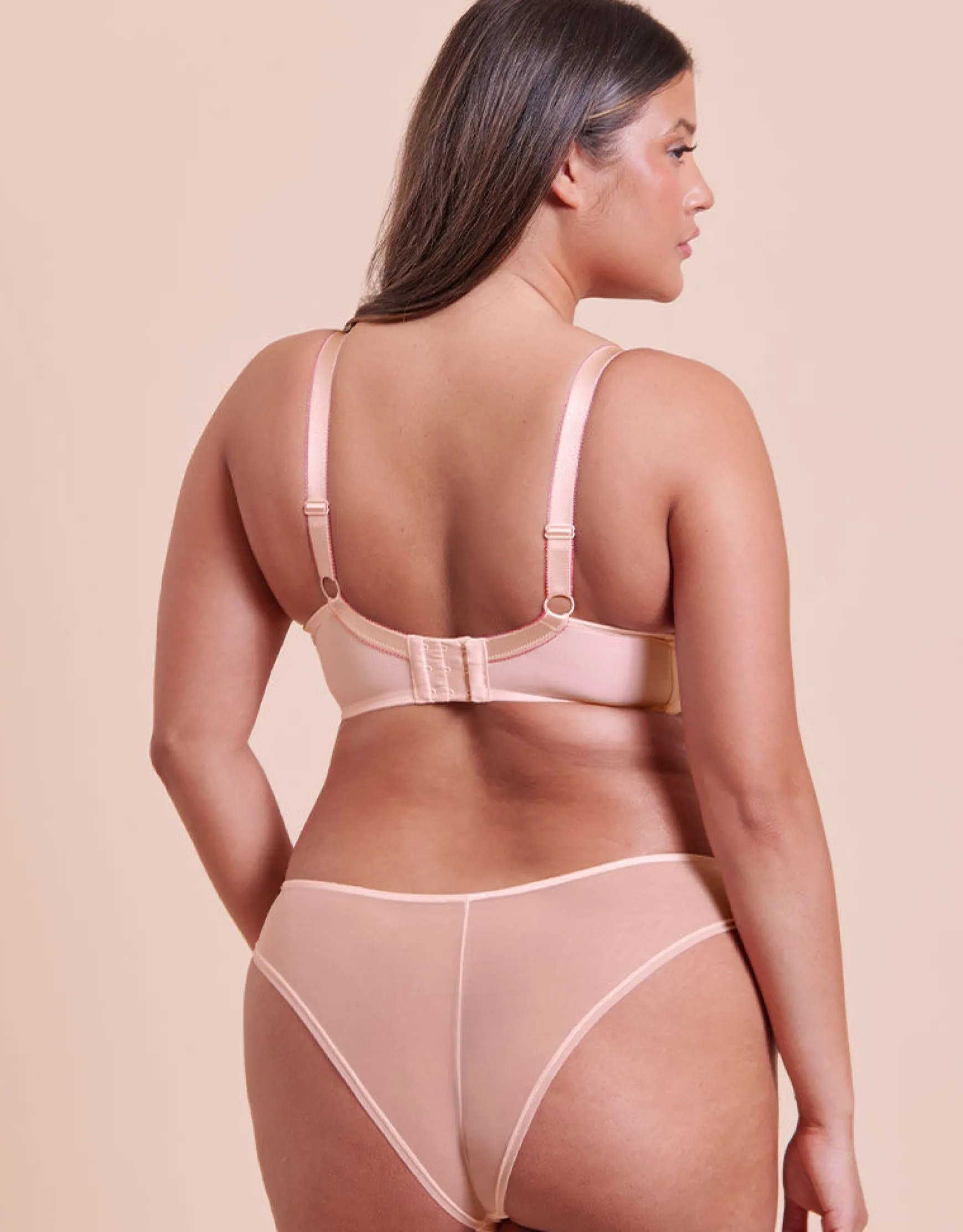 Lightstyle Scallop Brazilian - Light Pink