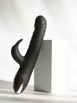 Rampant Rabbit Thrusting G-Spot Vibrator