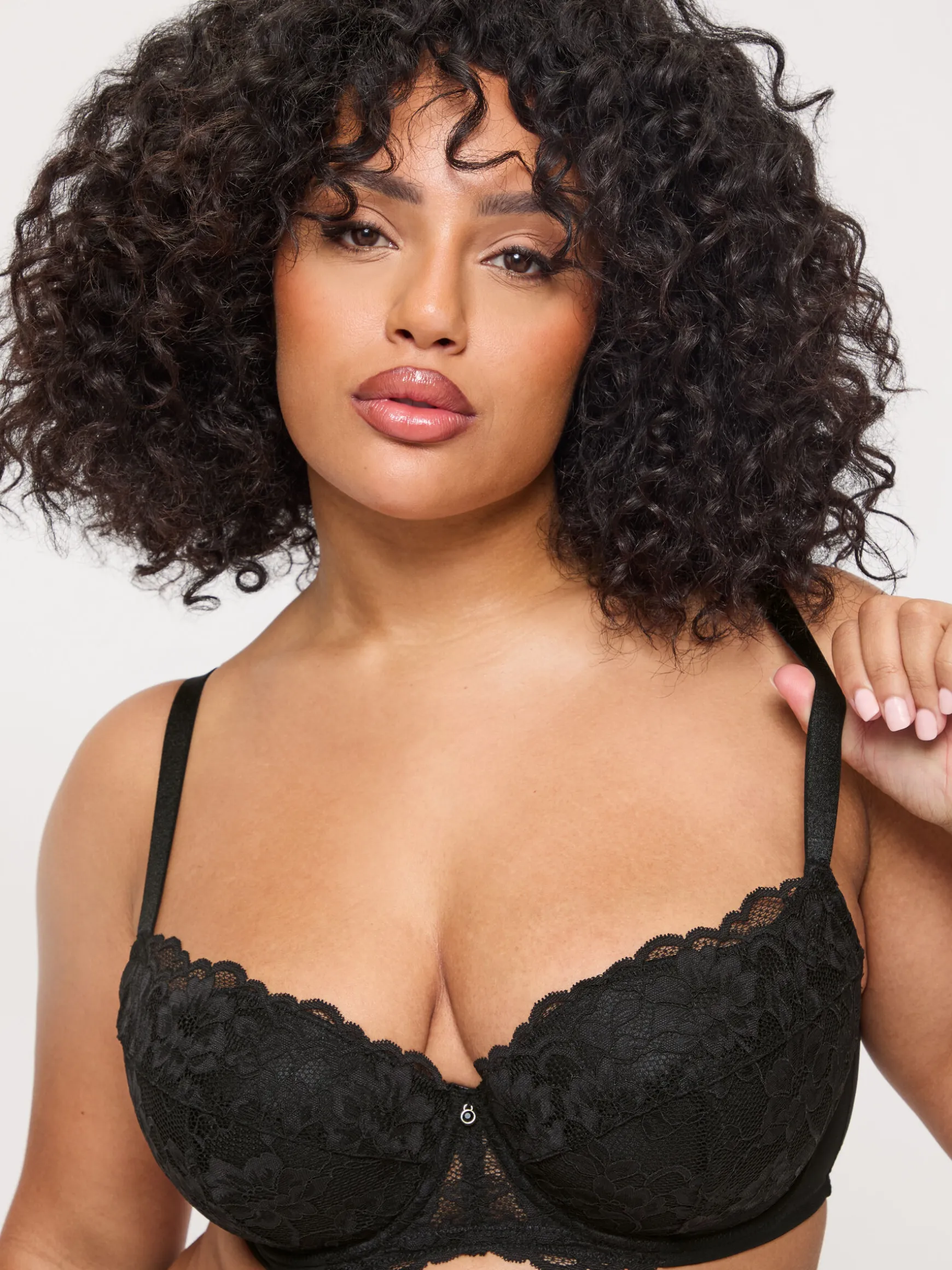 Sexy Lace Padded Balcony Bra - Black
