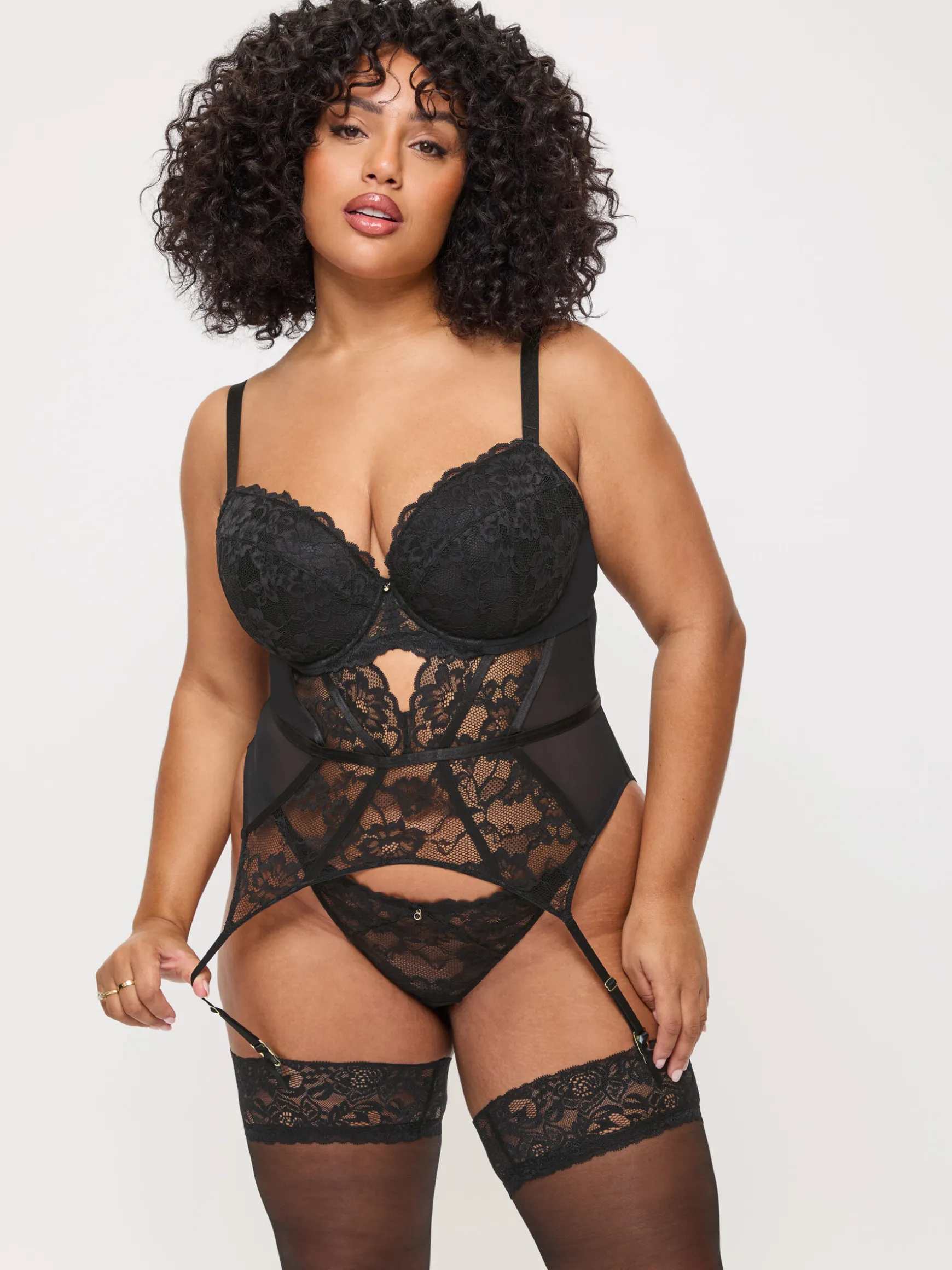Sexy Lace Padded Basque - Black