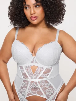 Sexy Lace Padded Basque - White
