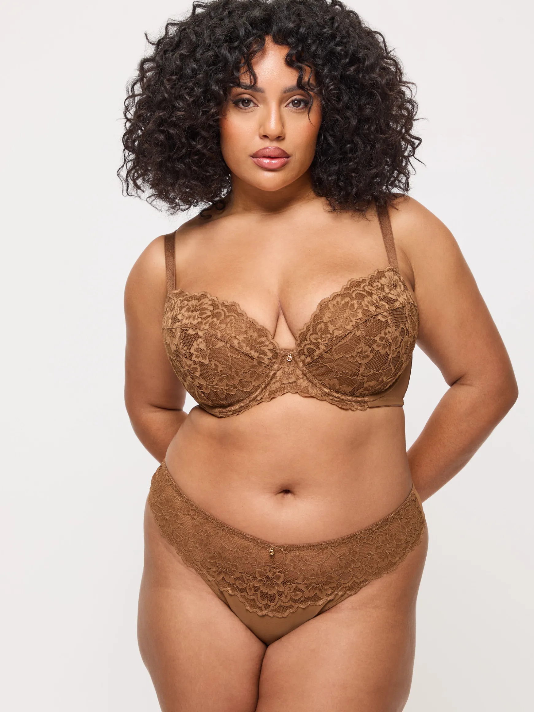 Sexy Lace Thong - Nude 03