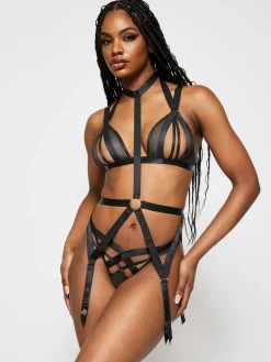 Shadow Crotchless Lingerie 3 Piece Set - Black