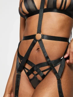 Shadow Crotchless Lingerie 3 Piece Set - Black