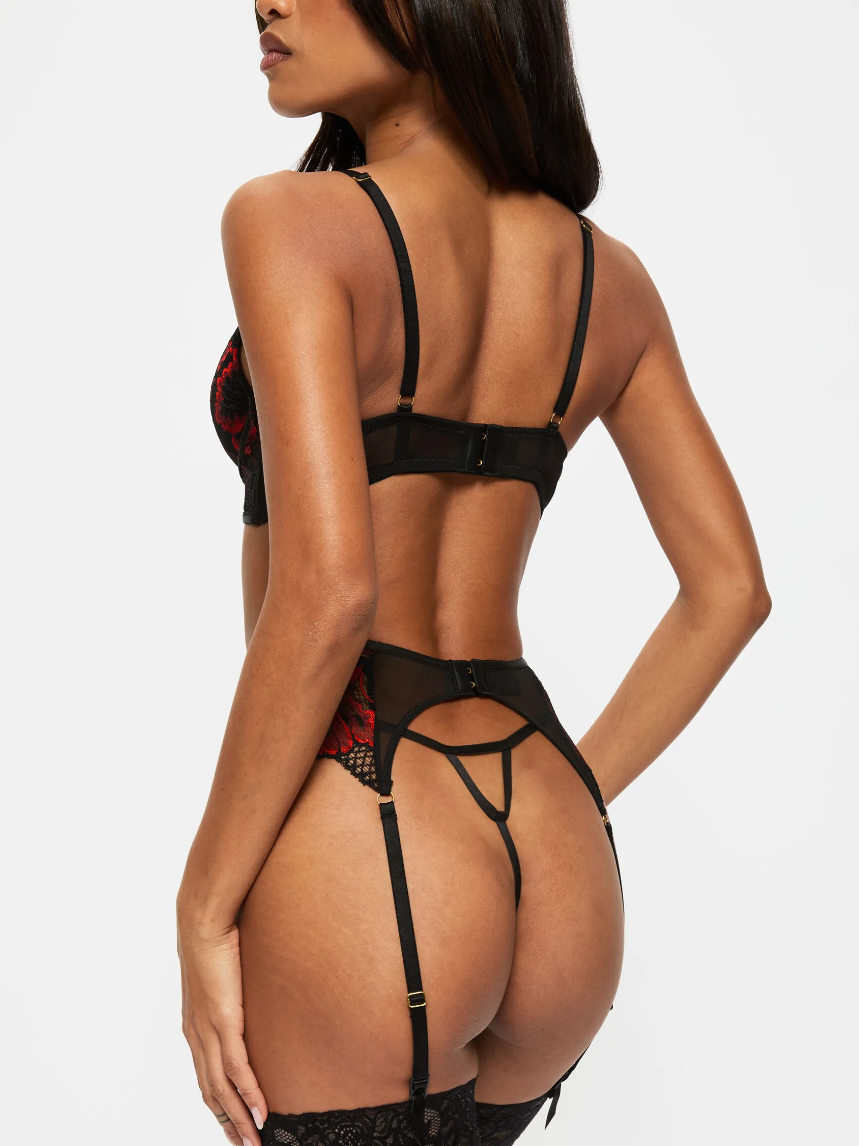 Untamed Seduction Lace Suspender Belt - Black/Red